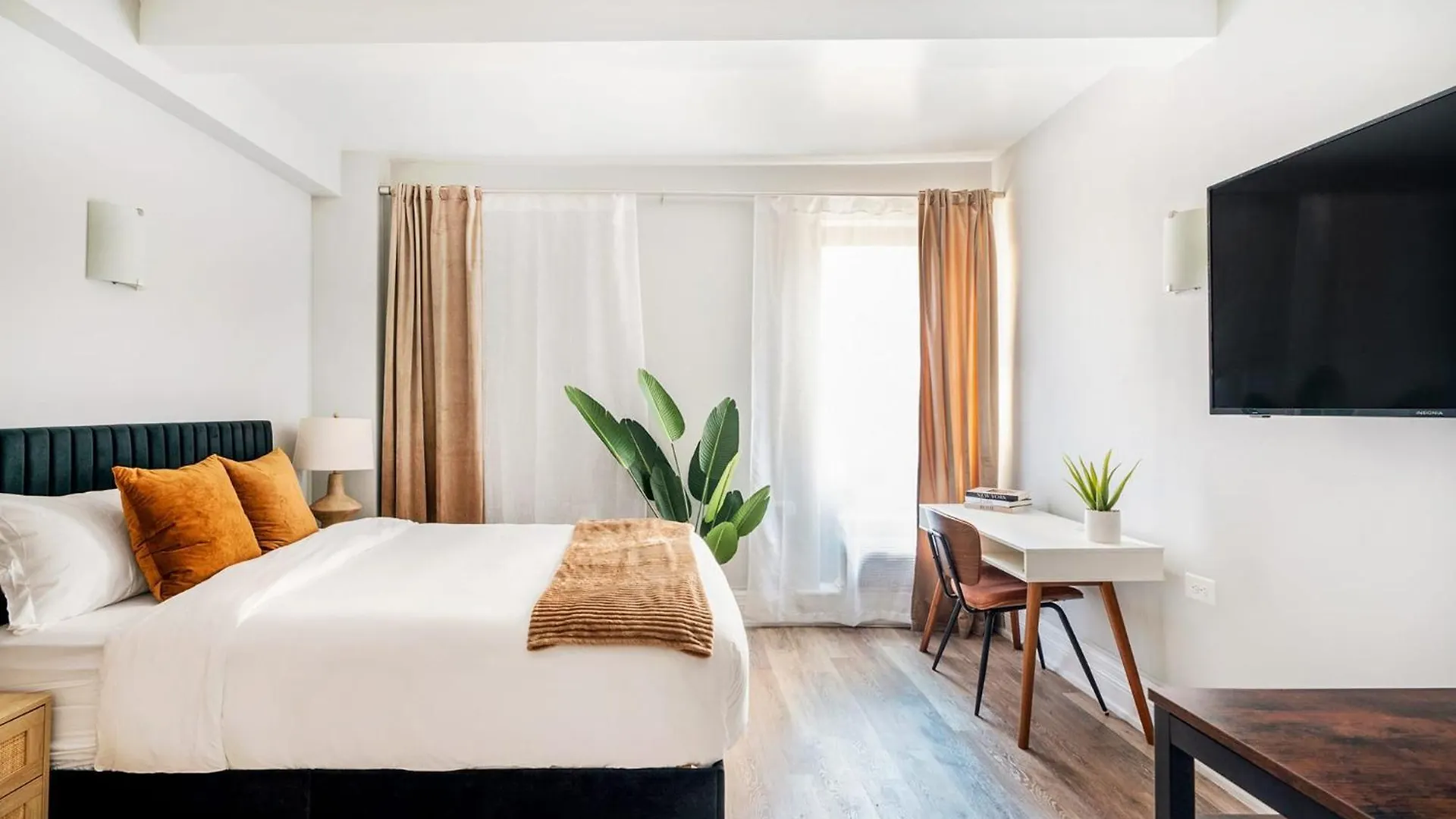 Apartment 73-410 Luxury 24 Dm New Studio Uws Gym Laundry New York United States